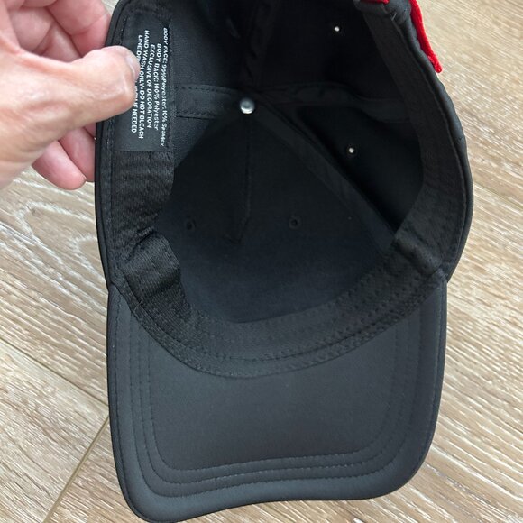 Peloton Adjustable Strapback Hat Black – Fitness Baseball Cap Unisex - Picture 6 of 6